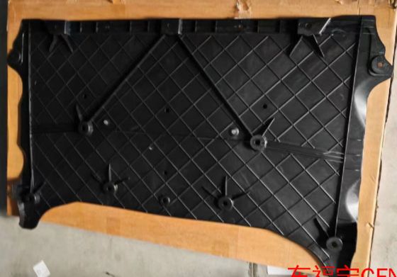 Schwarzes Front-Aero-Schild für Tesla Model S/X 2021 aus ABS-Kunststoff