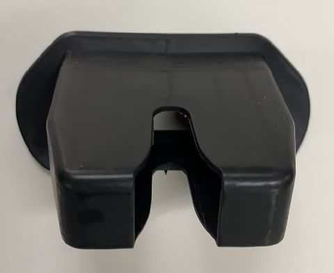 HECKKLAPPEN-VERSCHLUSSABDECKUNG FÜR TESLA MODEL Y 2021 1584544-00-B