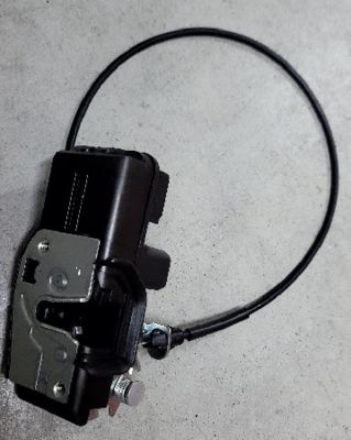 Tesla Model S Vordere linke Türschließung 6008913-99-C 24x19x12cm