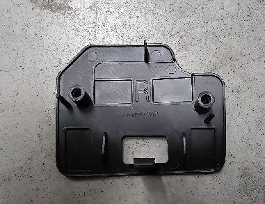 Tesla Model S 2021+ RH Heckstoßstangenhalter 145x40x3mm Schwarz