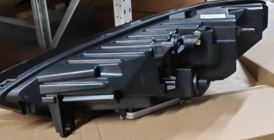 Tesla Model X LED 1034317-00-C Scheinwerfer rechts LH Fahrer 2015-2019